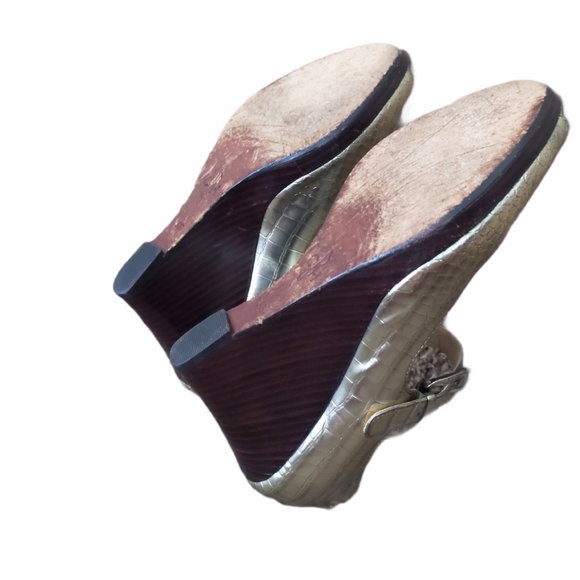 Cole Haan Gold Croc Print Wedge Mary Jane Open Toe - Picture 4 of 8